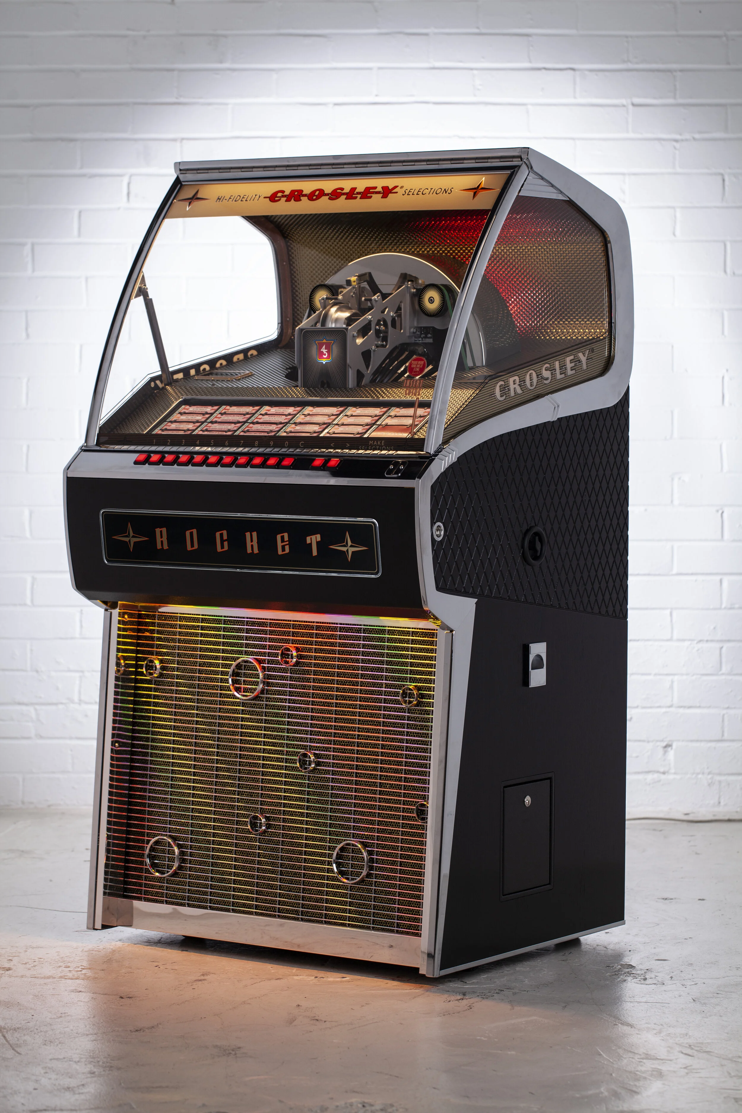 Vinyl Rocket Full-Size Jukebox - Black — Amplify Your Style